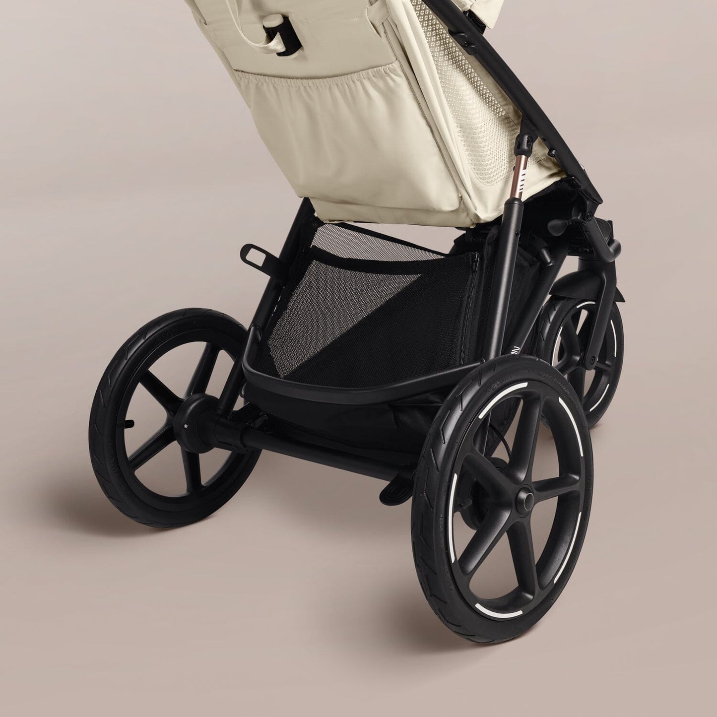 CYBEX Avi Spin Running Stroller