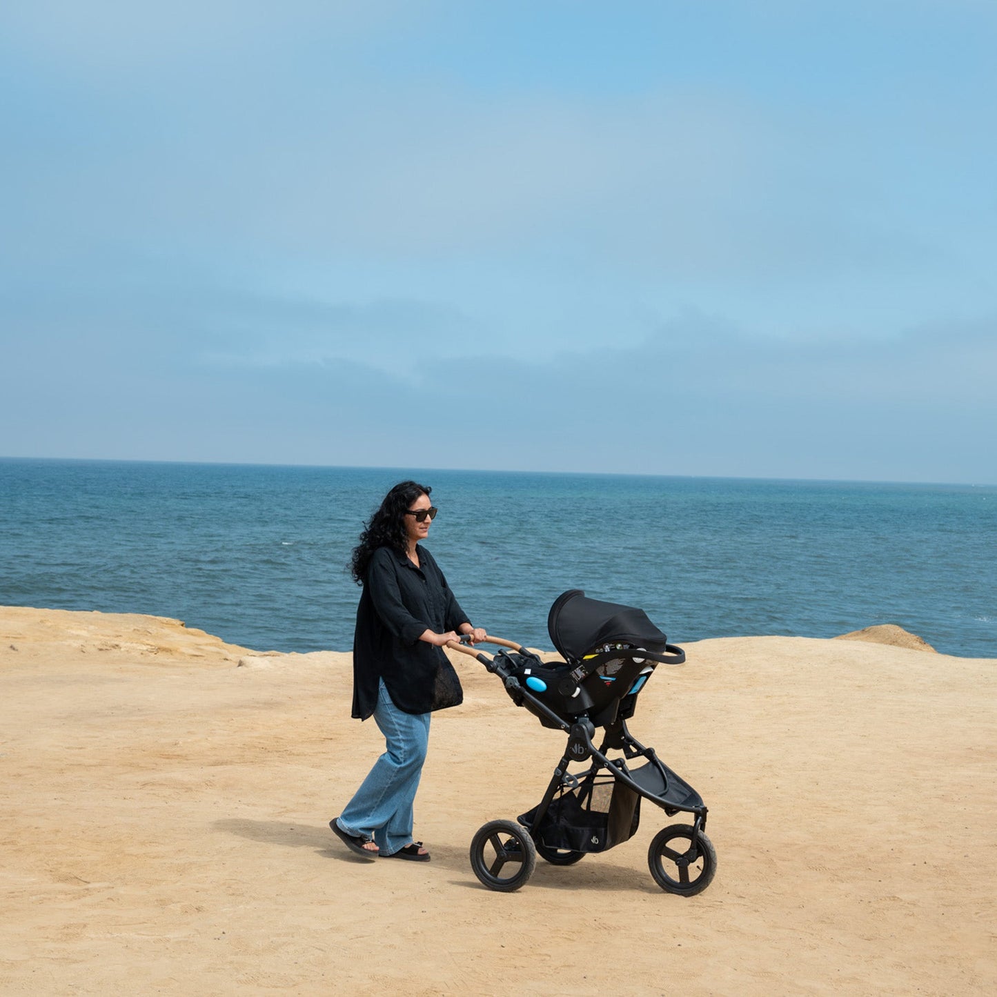 Bumbleride Indie Black + Clek Liing Railroad Ziip Travel System