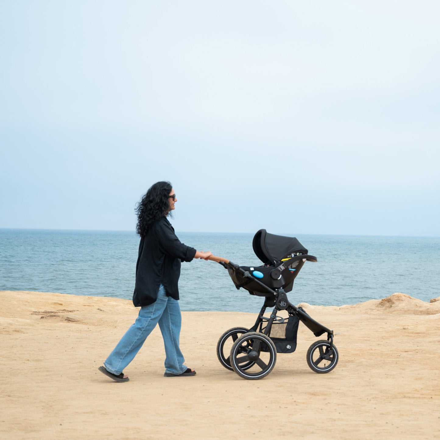 Bumbleride Speed Black + Clek Liing Railroad Ziip Travel System